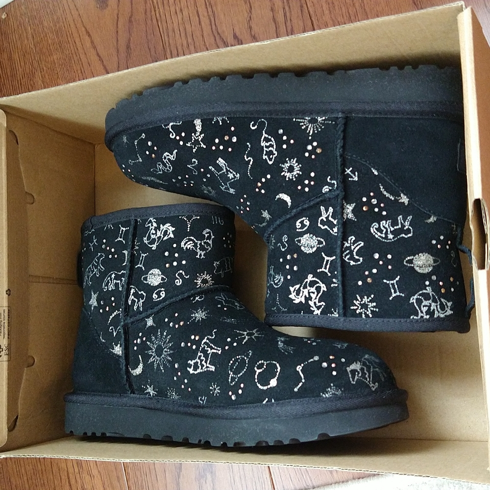 UGG classic zodiac mini - Picture 9 of 9